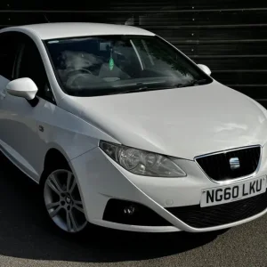 2011 SEAT Ibiza 1.4 16V Chill Euro 5 5dr HATCHBACK Petrol Manual - Image 7