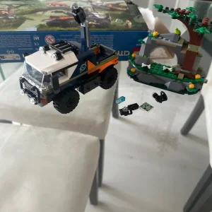 Lego supermarket and tiger mission bundle - Image 3