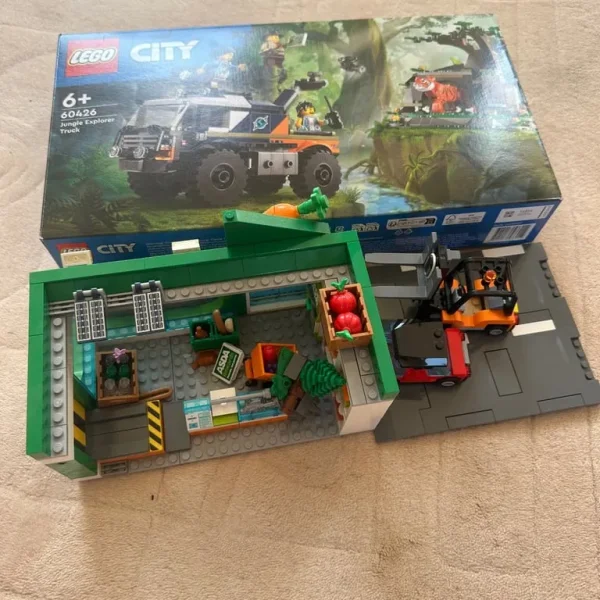 Lego supermarket and tiger mission bundle