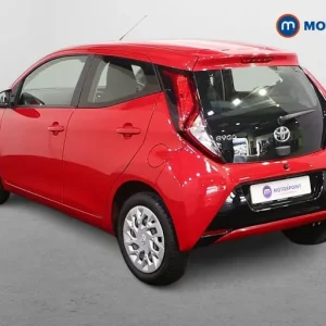 2021 Toyota Aygo 1.0 VVT-i X-Play 5-door hatchback - Image 5