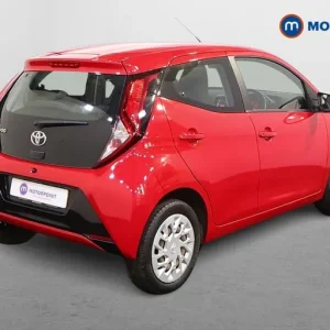 2021 Toyota Aygo 1.0 VVT-i X-Play 5-door hatchback - Image 7
