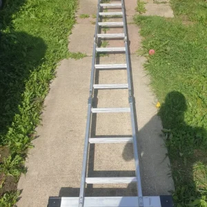 ACL 12 rung fold up ladder - Image 3
