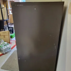 4 drawer filing cabinet - Image 2