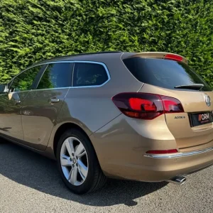 2014 Vauxhall Astra Estate Automatic - Image 6