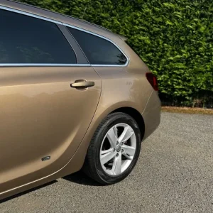 2014 Vauxhall Astra Estate Automatic - Image 8