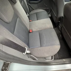 Ford Focus 2005 Hatchback Manual 5-door - Image 8