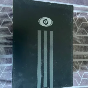 Adidas Response Cl x Bad Bunny Triple Black - Image 4