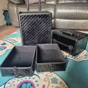 Beauty make up hairdressing vanity case on wheels - Image 4