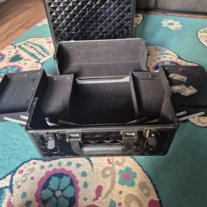 Beauty make up hairdressing vanity case on wheels - Image 6