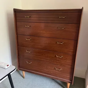 Lovely chest of drawers