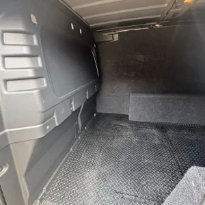 2021 Volkswagen Caddy 2.0 TDI Commerce Pro Automatic SWB Panel Van - Image 6