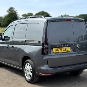 2021 Volkswagen Caddy 2.0 TDI Commerce Pro Automatic SWB Panel Van - Image 8