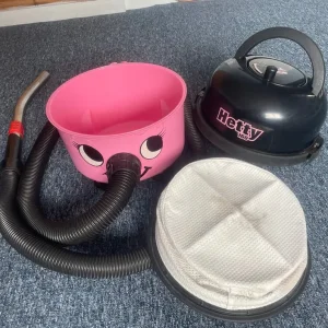 Numatic Hoover HET160-11 Hetty Pink Cylinder Vacuum Cleaner with Bags - Image 7