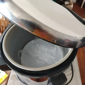 J300 buffalo rice cooker 6L - Image 3