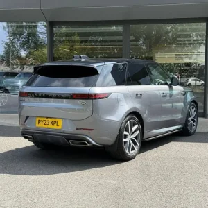 2023 Land Rover Range Rover Sport P440e Plug-in Hybrid - Image 7