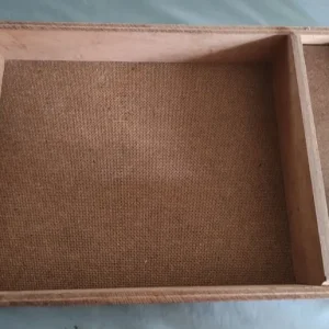 Handmade wooden storage box with 4 compartments - Image 4