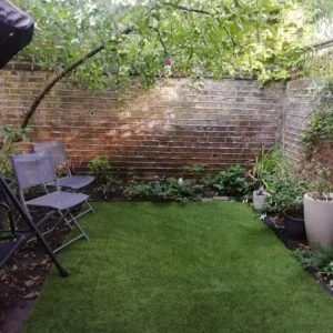 3 bed first floor conversion in semi-detached house