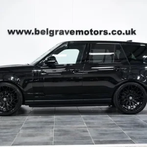 2021 Land Rover Range Rover Vogue 3.0 P400 MHEV 4WD - Image 5