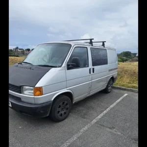 Volkswagen, TRANSPORTER, Panel Van, 2002, Manual, 2461 (cc) - Image 2