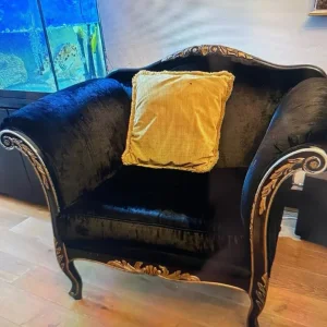 ITALIAN STYLE ARMCHAIR BLACK VELVET AND GOLD DETAILS ,OVERALL CONDITION IS VERY GOOD ,FREE DELIVERY