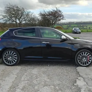 Alfa Romeo Giulietta 1.4T hatchback 2014 - Image 4