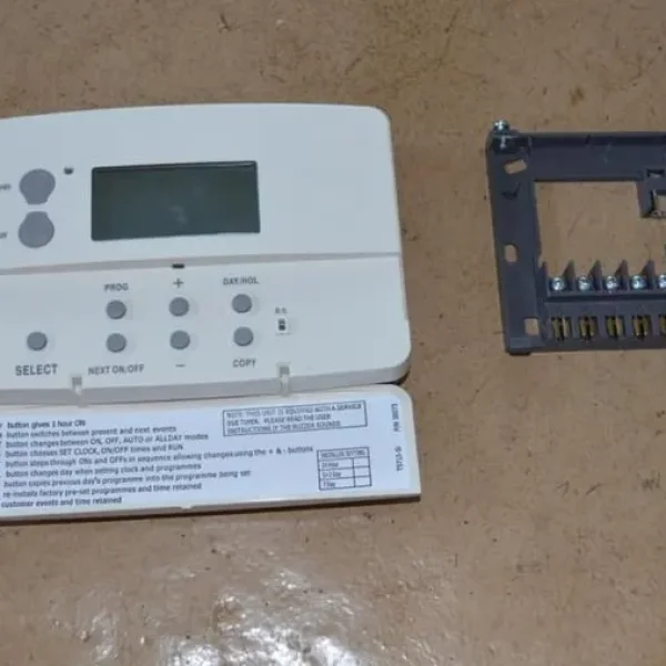 Danfoss TS715Si heating controller