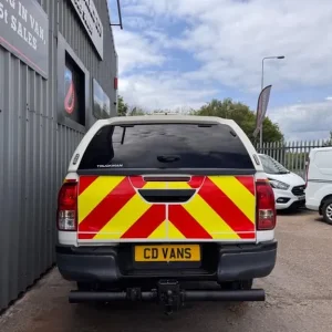 2019 Toyota Hilux 2.4D-4D Active Double Cab 4x4 with Winch - Image 6