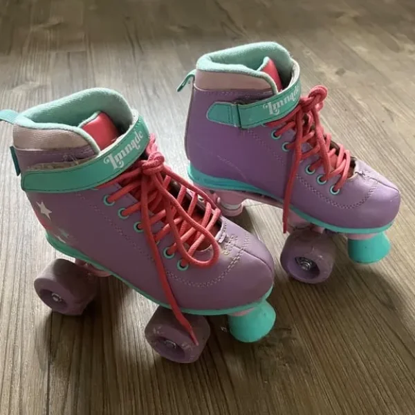 Roller skates UK size 1