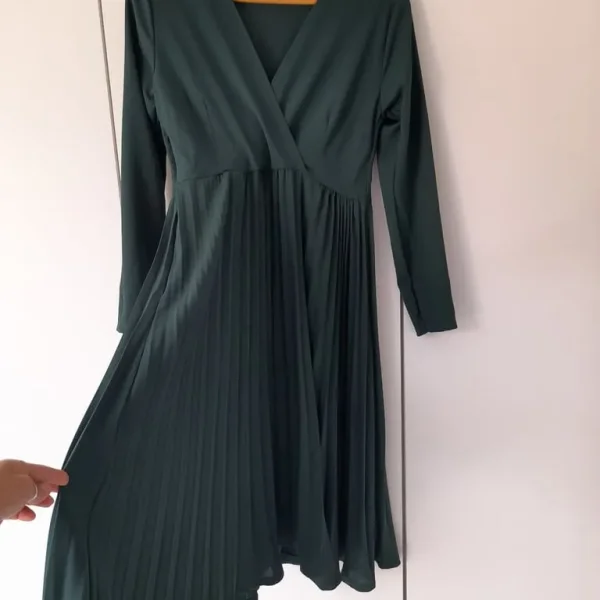 Women's midi dark green dress