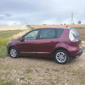 Renault Scenic 2015 Manual MPV - Image 2