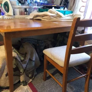 Dinning Table and Chairs