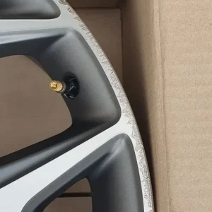 Ford Fiesta ST3 18-inch alloy wheel - Image 3