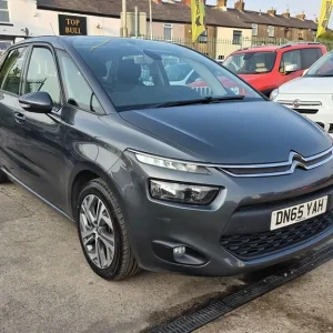 Citroen C4 Picasso 1.6 BlueHDi Diesel Manual 5-door MPV - Image 2