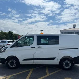 2018 Ford Transit Custom 2.0 TDCi 105ps Low Roof D/Cab Van Panel Van Diesel Manual - Image 3