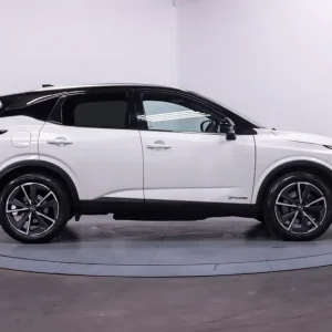 2022 Nissan Qashqai 1.5 h e-POWER Tekna SUV 5dr Petrol Hybrid Auto Euro 6 (s/s) (190 ps) HATCHBAC... - Image 8