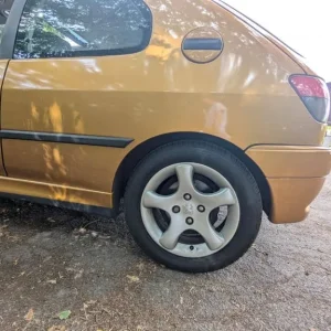 Peugeot 306 GTI 6 original gold complete service history - Image 3