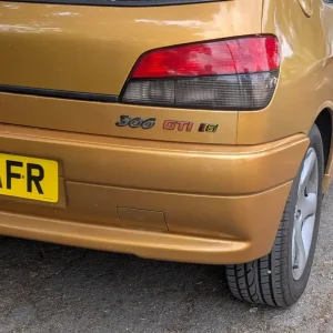Peugeot 306 GTI 6 original gold complete service history - Image 4