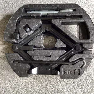 MG5 Estate EV New Space Saver Tyre and Jack - Kit. - Image 7