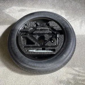 MG5 Estate EV New Space Saver Tyre and Jack - Kit.