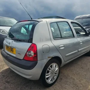 RENAULT CLIO 1.6 PETROL AUTOMATIC ULEZ COMPLIANT LOW MILEAGE - Image 6