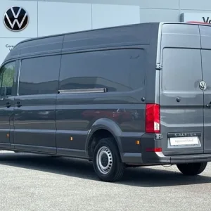 2024 Volkswagen Crafter 2.0 TDI 140PS Commerce Plus High Roof Van Van DIESEL Manual - Image 2