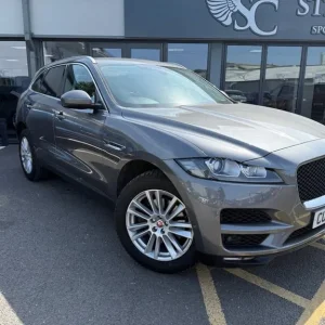 2017 Jaguar F-Pace 3.0d V6 Portfolio 5dr Auto AWD ESTATE Diesel Automatic