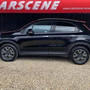 2016 Fiat 500X 1.6 MultiJetII Cross Euro 6 (s/s) 5dr HATCHBACK Diesel Manual - Image 6