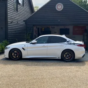 Simply an epic car - Image 5