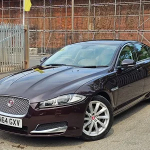 2014 Jaguar XF 2.2d [200] Premium Luxury 4dr Auto Diesel - Image 2