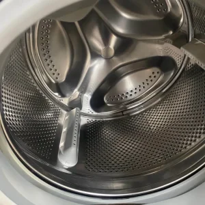 HotPoint A+ 9KG Black Washing Machine - Image 8