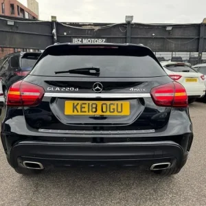 2018 Mercedes-Benz GLA 2.1 d AMG Line (Premium) 7G-DCT 4MATIC Euro 6 (s/s) 5dr SUV Diesel Automatic - Image 8