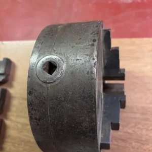 3 jaw self-centering scroll lathe chuck - Image 3