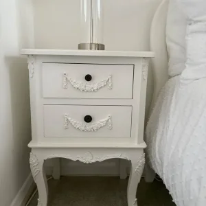 Lovely bedroom set with double bed - Image 2
