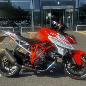 KTM 1290 1290 Superduke R Loaded with extars - Image 4